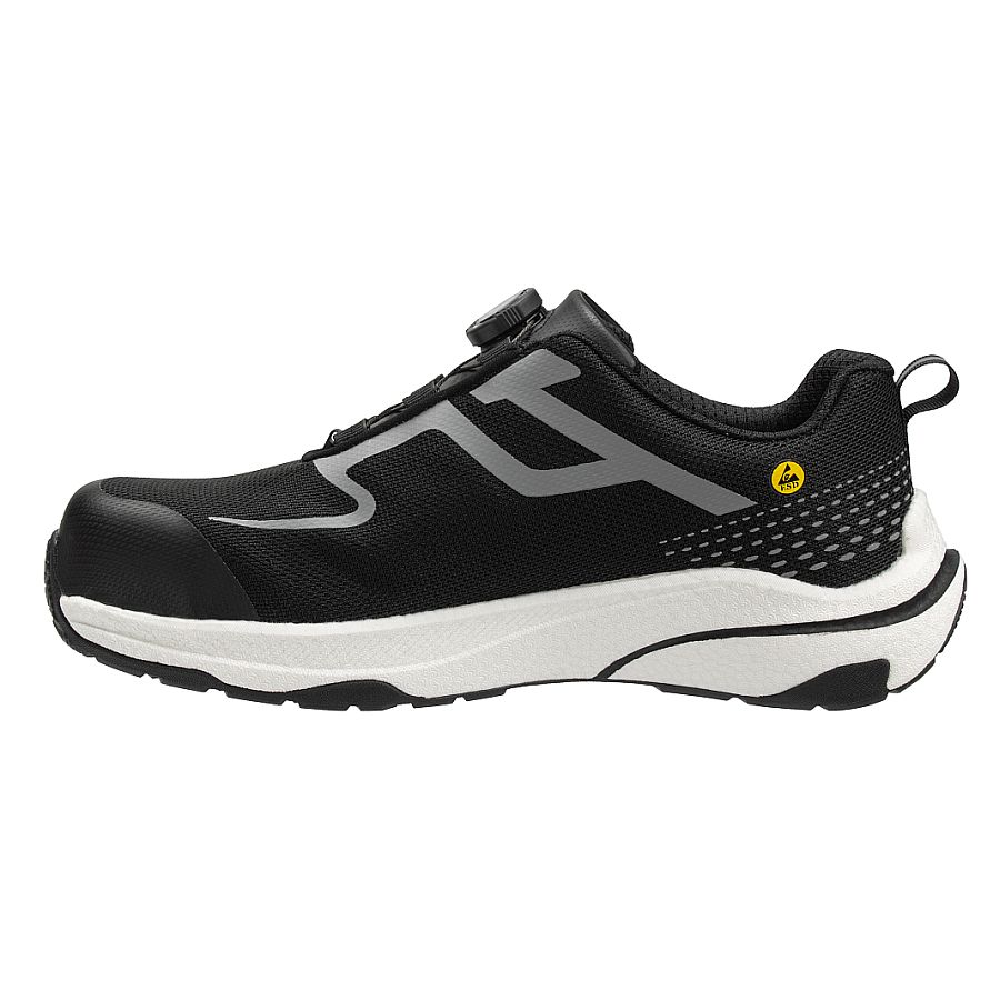 SafetyJogger FREEDOM in Seitenansicht links – breite, anatomische Zehenkappe sichtbar