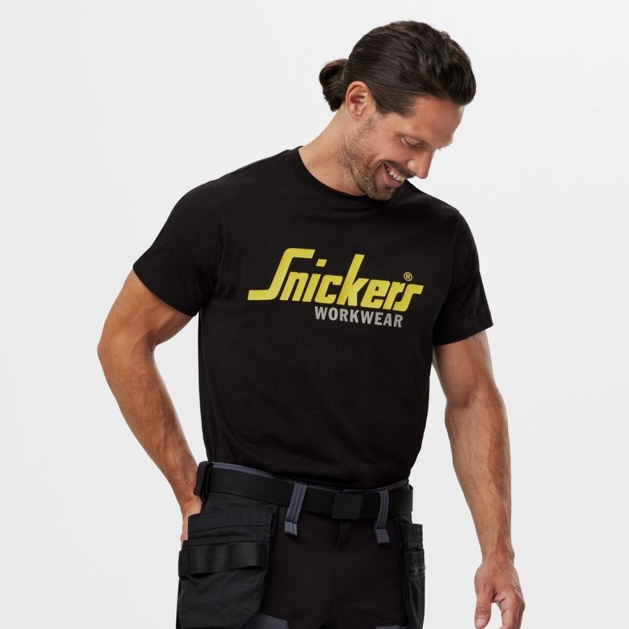 2586 Snickers T-Shirt mit Logo